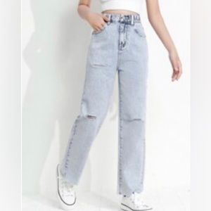 XS Light Wash Straight Leg Ripped Raw Hem Jeans